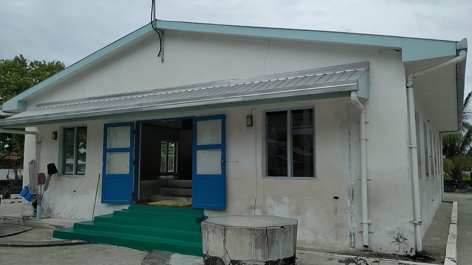 Kudahuvadhoo Old Friday Mosque Dhaalu - Image 1