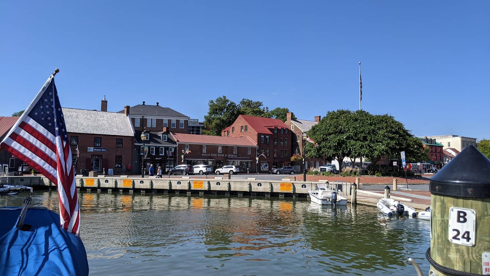 Boat Watching & Cruises