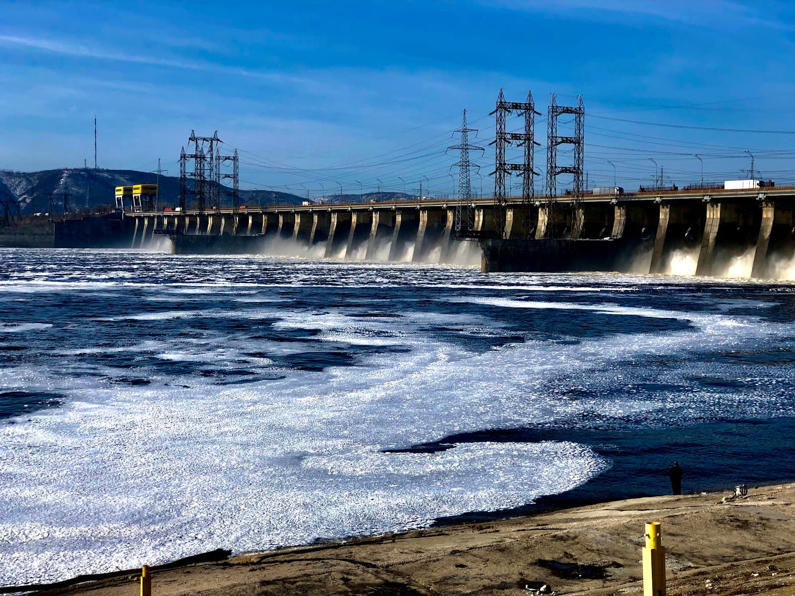 Volga Locks Viewpoint (Zhiguli HPP) - Image 1