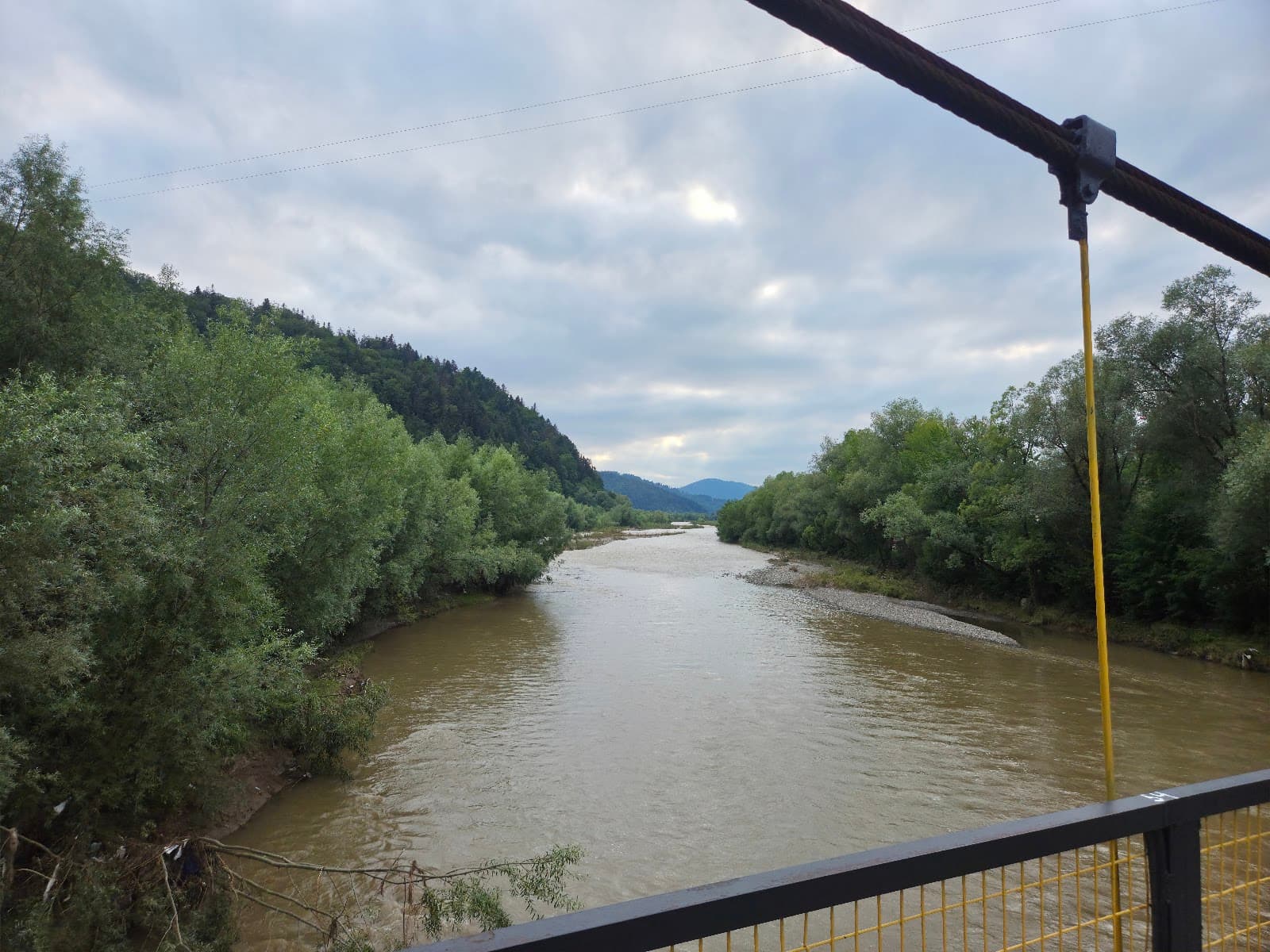 Moldova River Promenade - Image 1