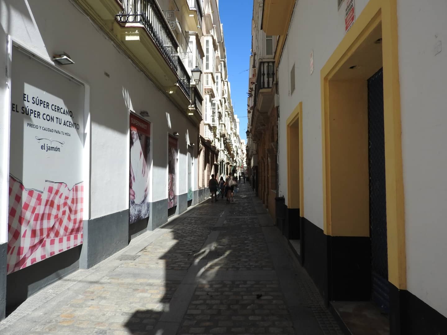 Cadiz's Historic Charm