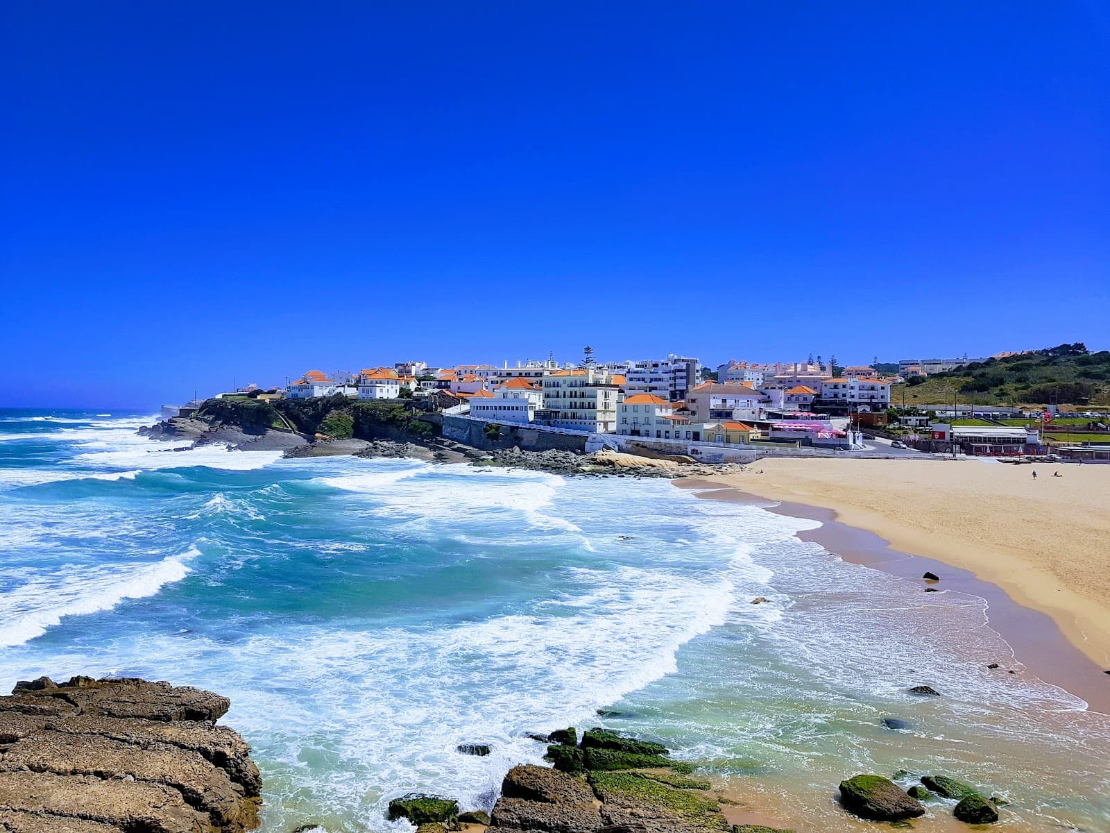 Praia das Maçãs - Image 1