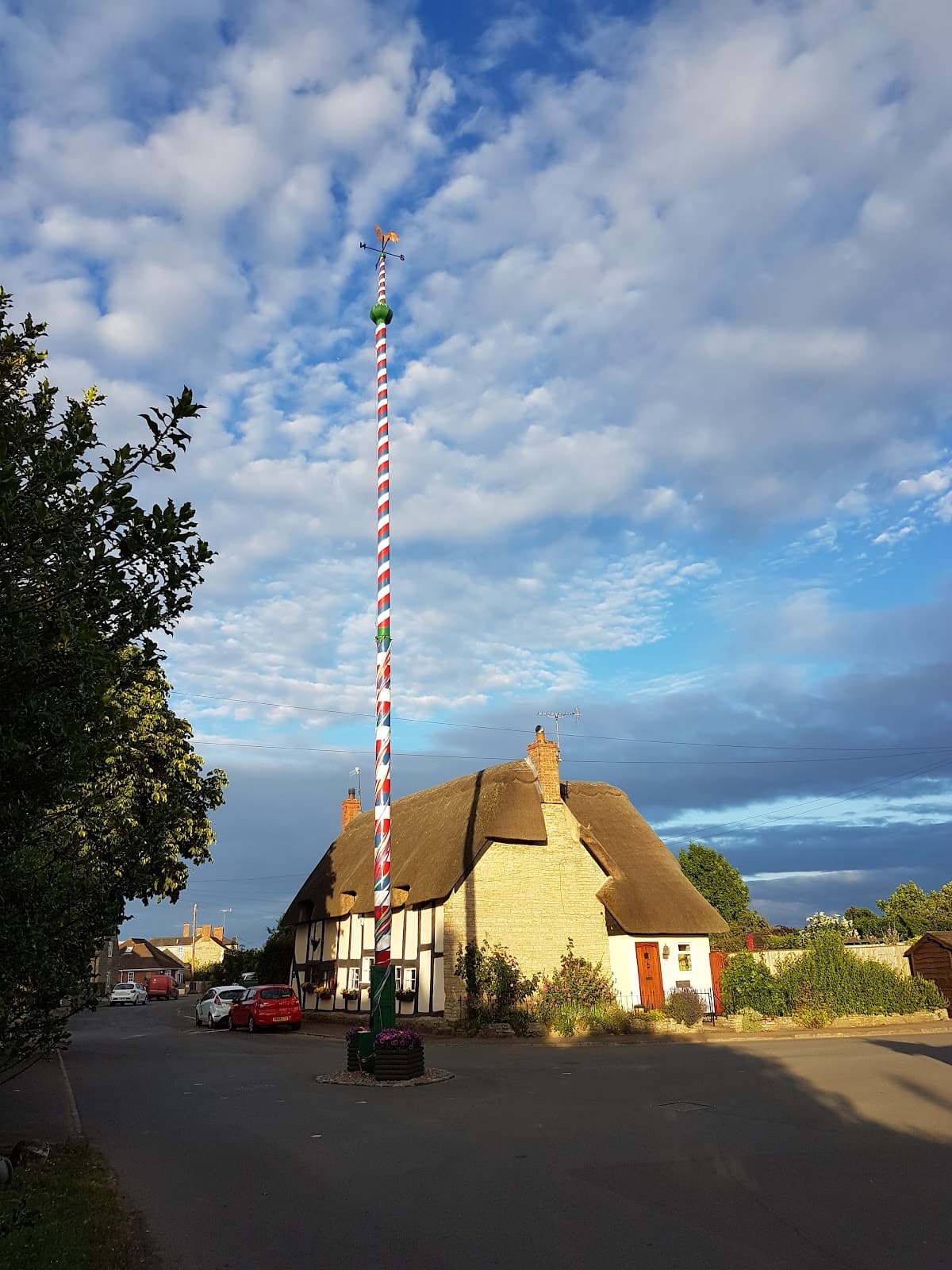Offenham Maypole - Image 1