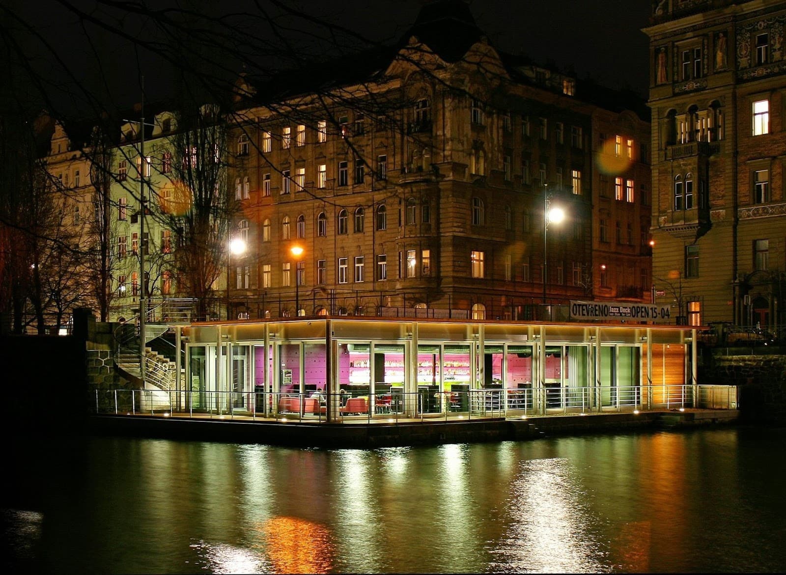 Jazz Dock - Image 1
