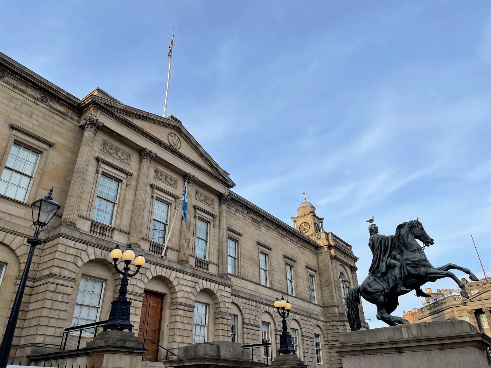 ScotlandsPeople Centre Princes Street Edinburgh - Image 1