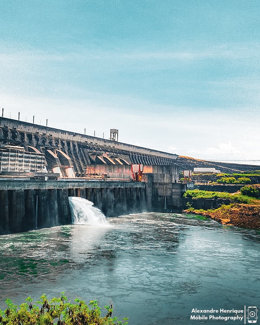 Itaipu Binacional (Itaipu Dam) - Image 1