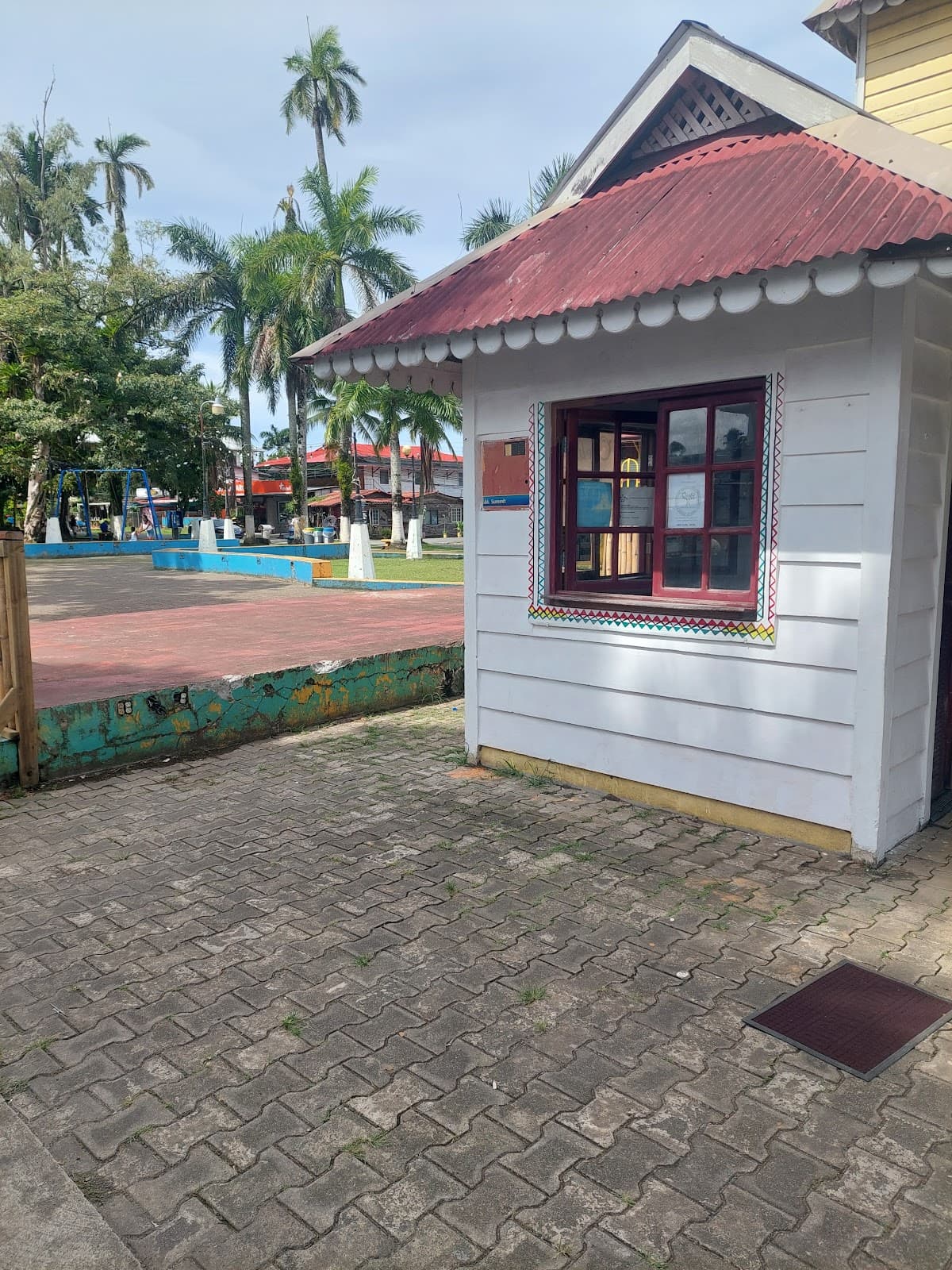 Oreba Chocolate Farm - Image 1