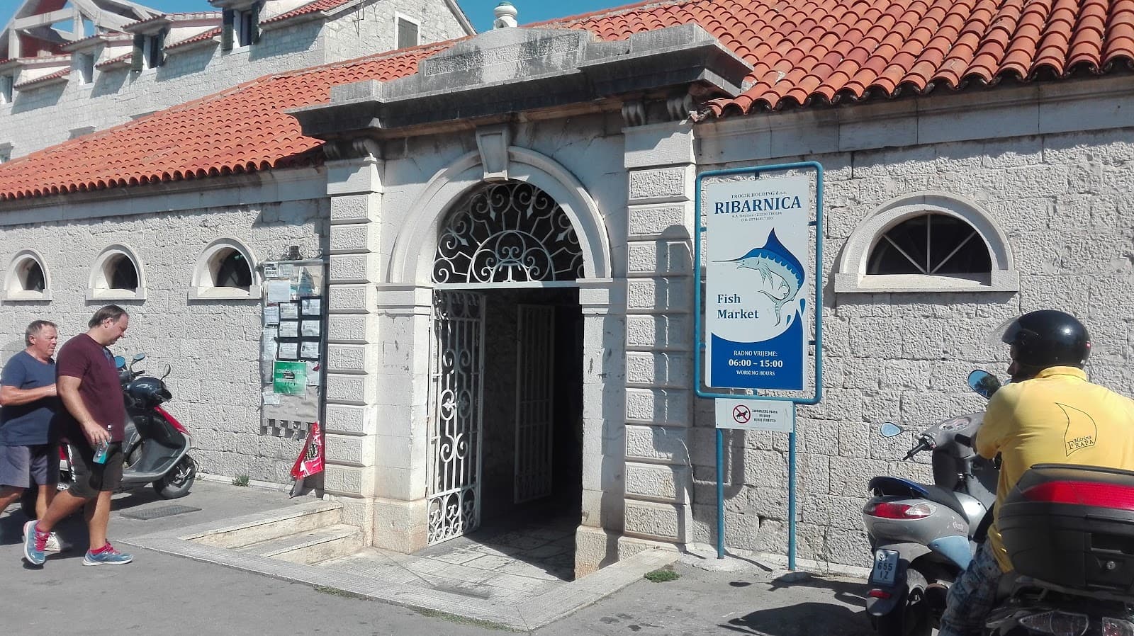 Trogir Fish Market - Image 1