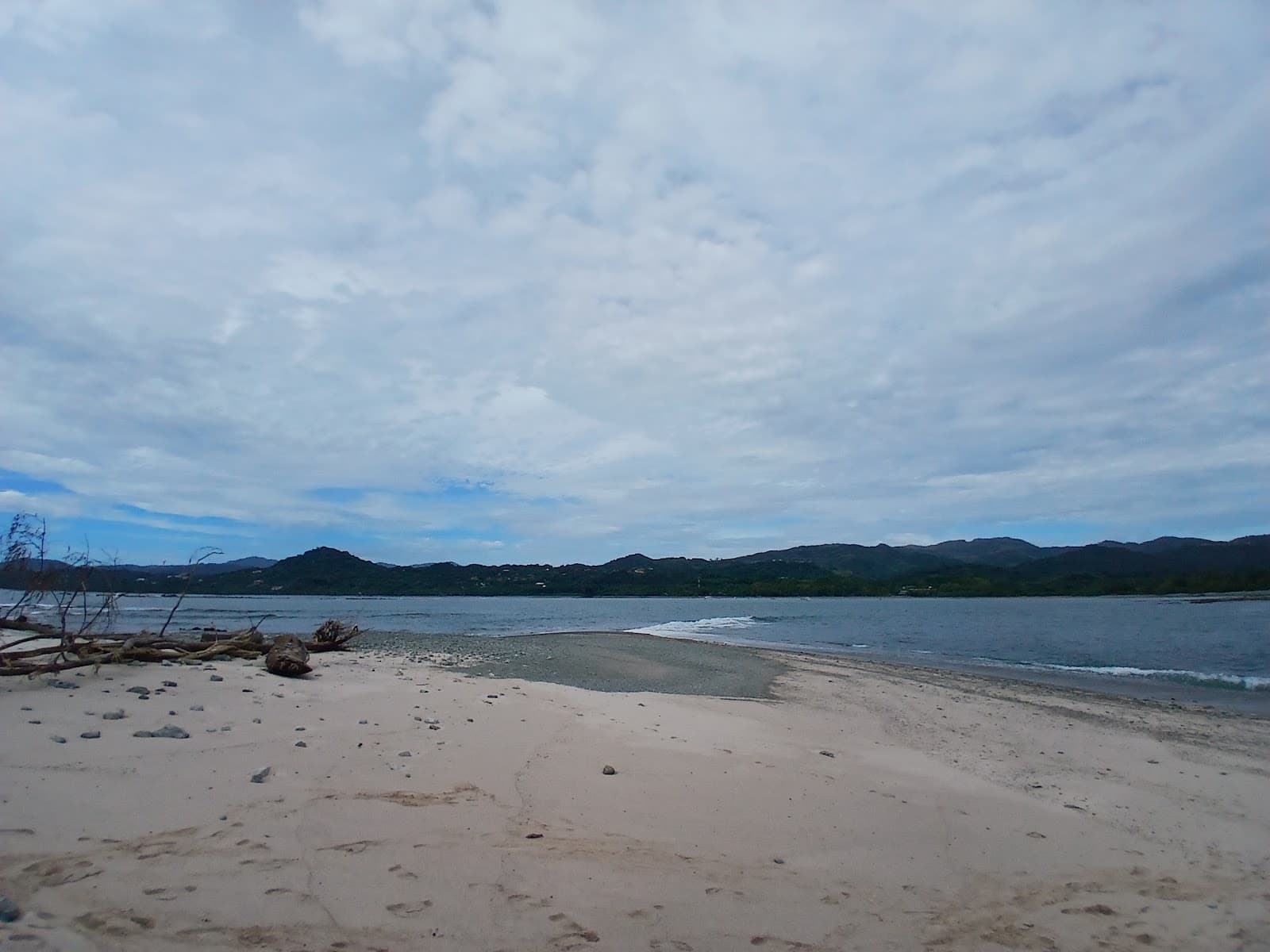 Isla Chora Playa Samara - Image 1