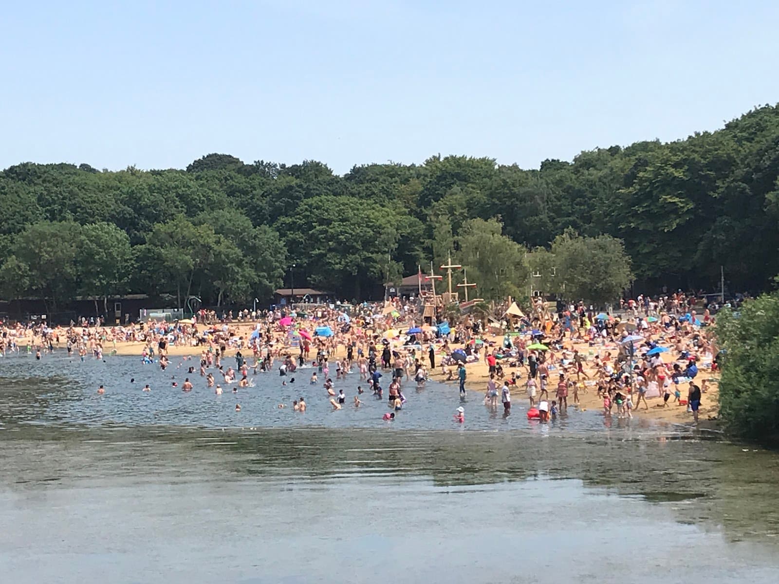 Lido Beach & Playground - Image 1