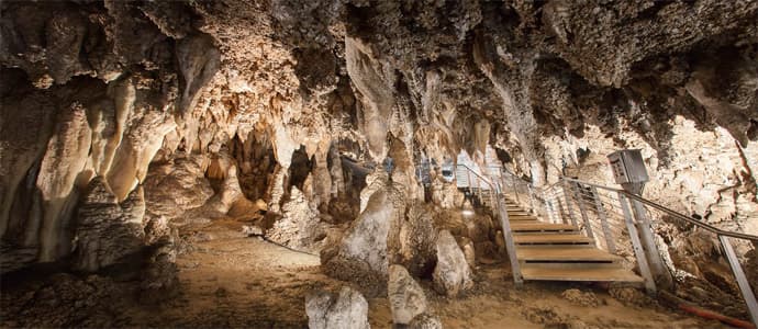 Antro del Corchia Cave - Image 1
