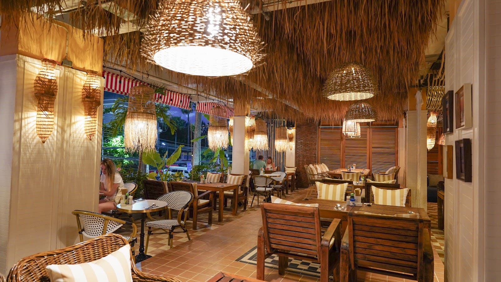 Kiri Restaurant - Image 1