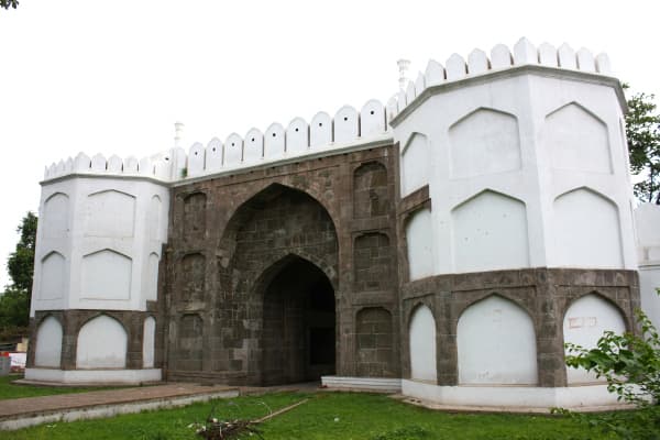 Rangeen Gate - Image 1