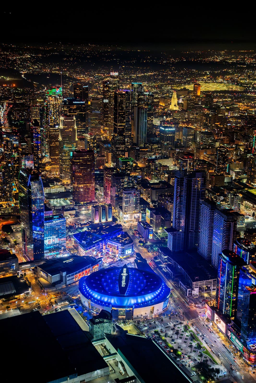 Wilshire Grand Center - Image 1