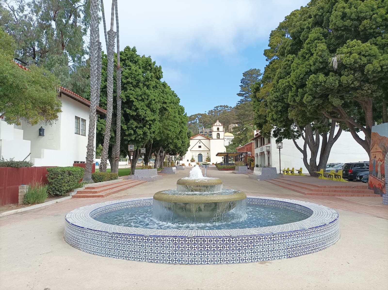 Figueroa Plaza - Image 1