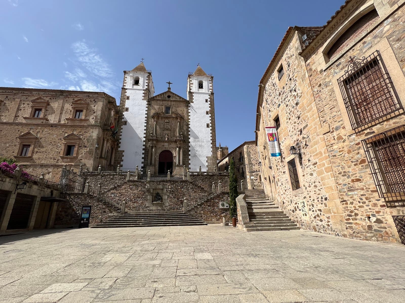 Plaza de San Jorge - Image 1