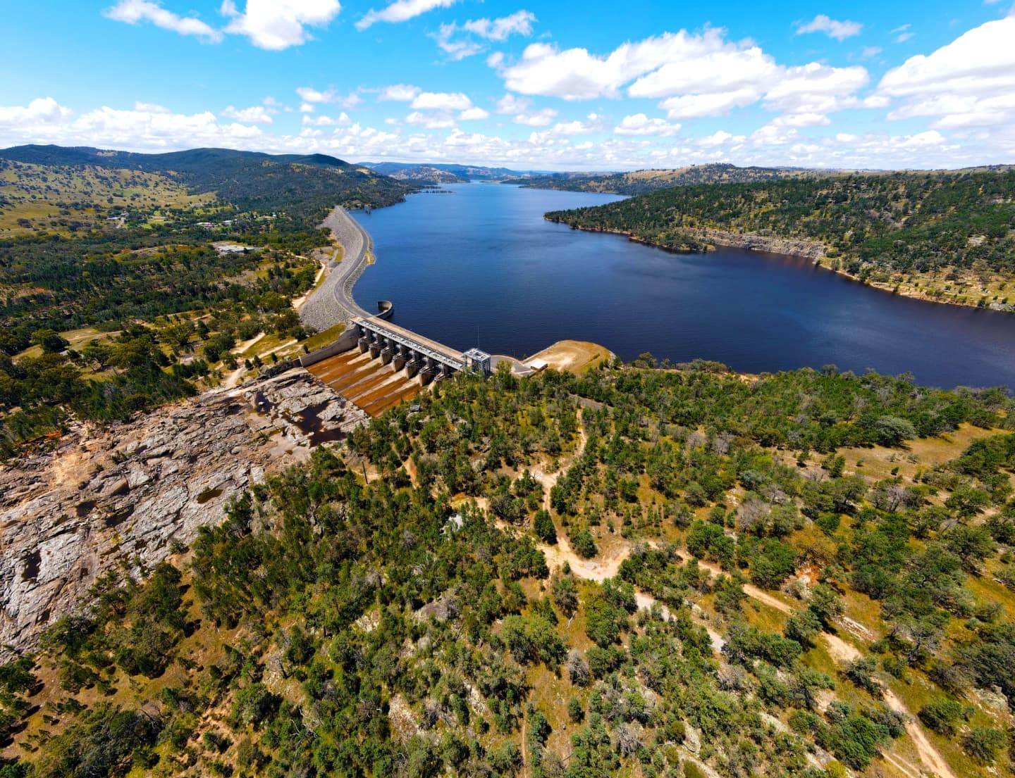Wyangala Dam Lookout - Image 1