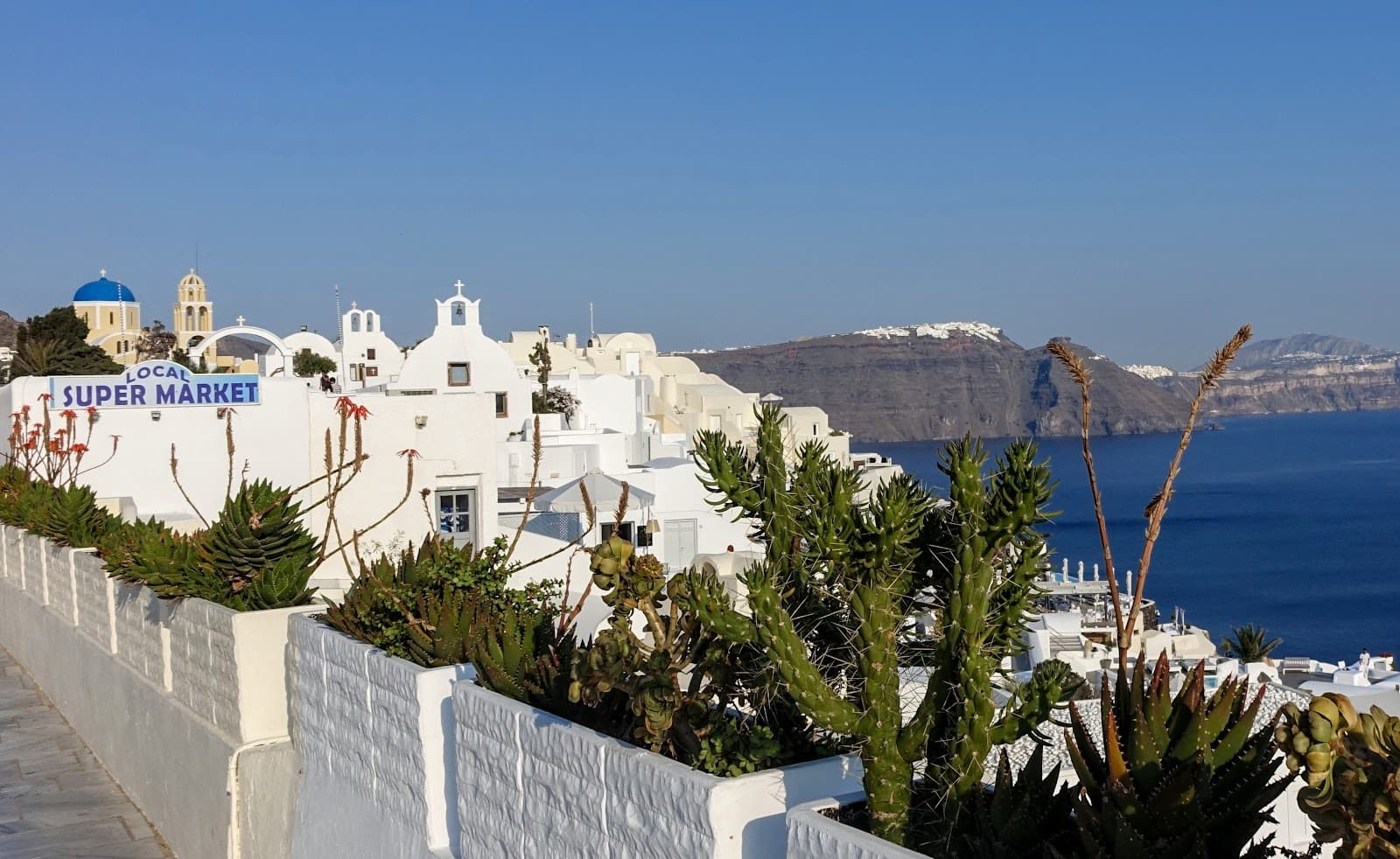Finikia Santorini - Image 1