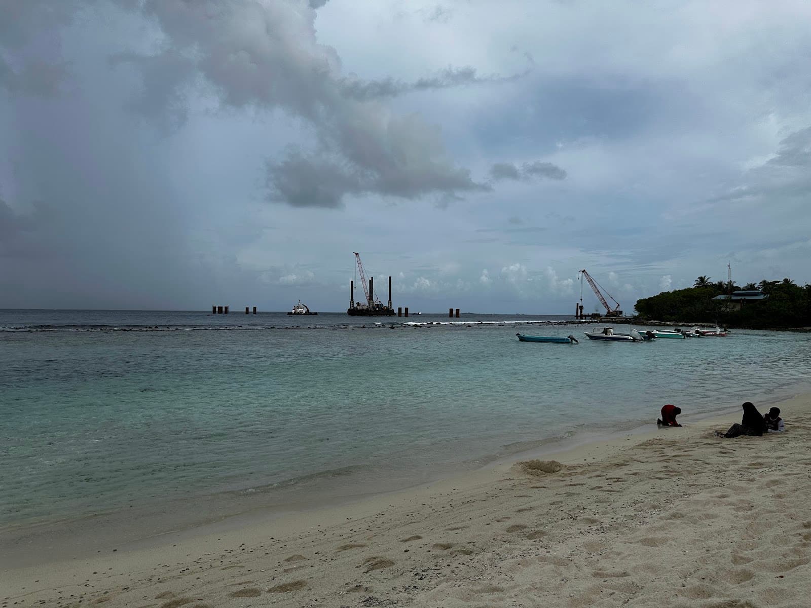 Villimale Beach Maldives - Image 1