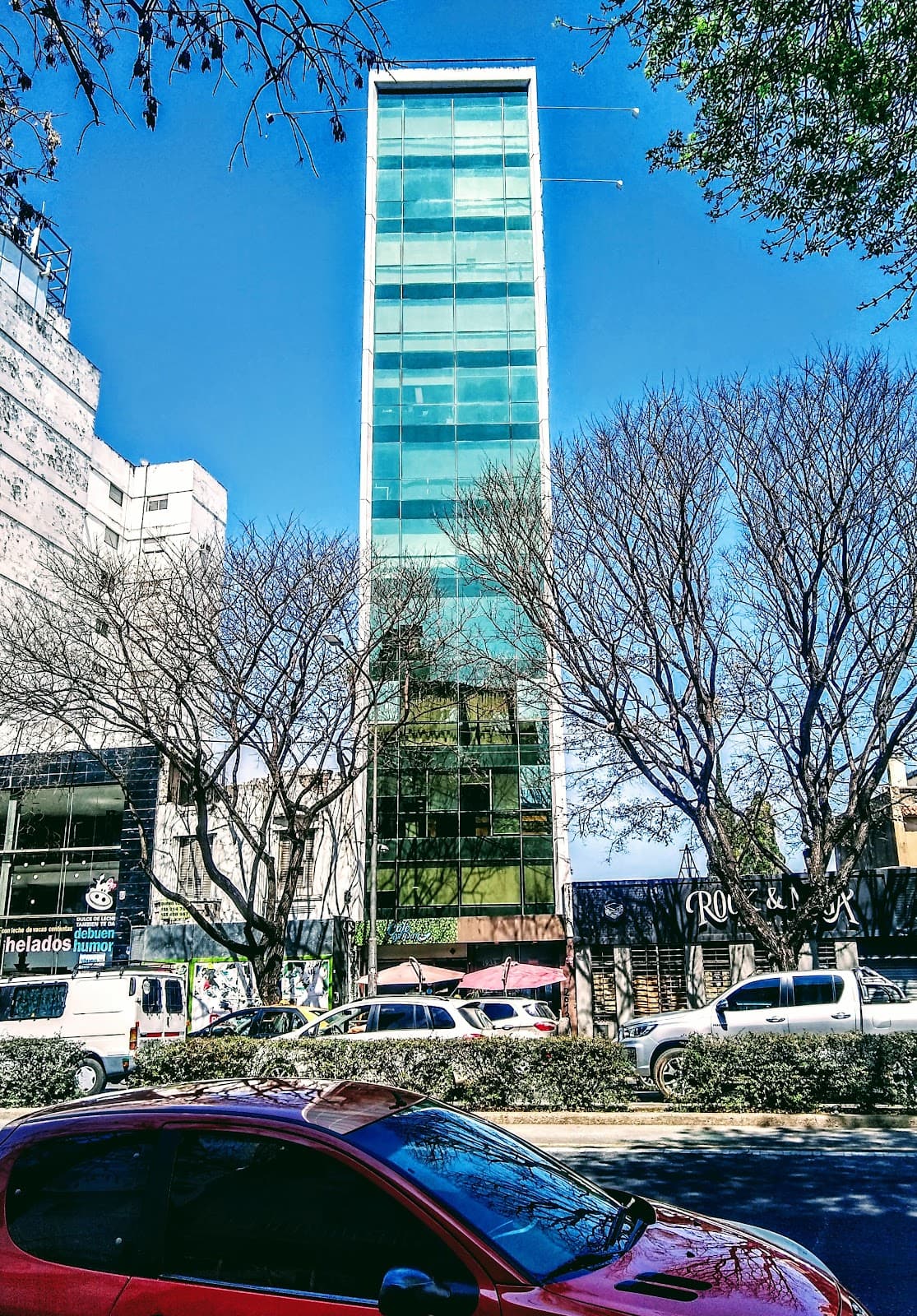 Avenida Pellegrini - Image 1