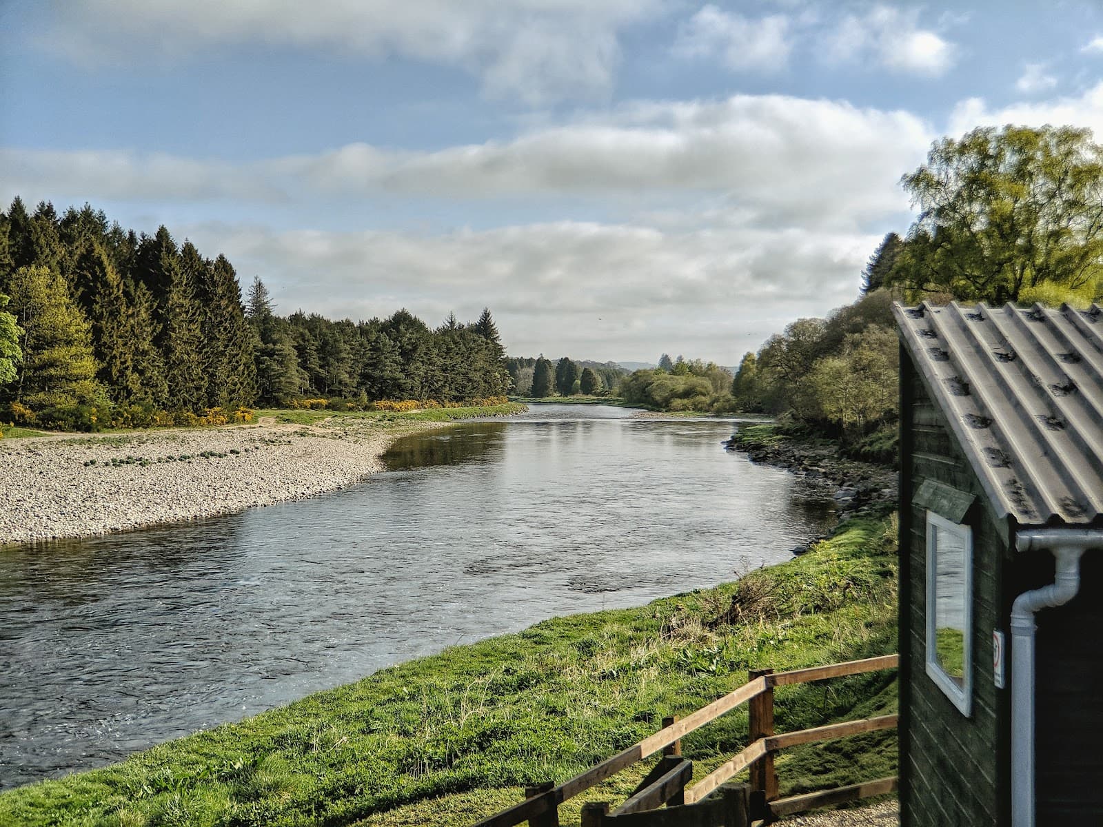 River Dee Path (Banchory) - Image 1