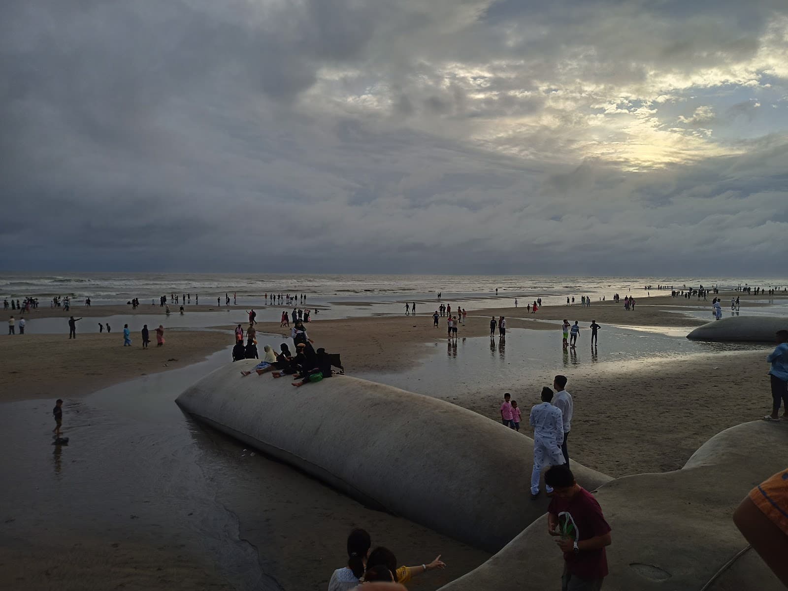 Laboni Beach Point - Image 1