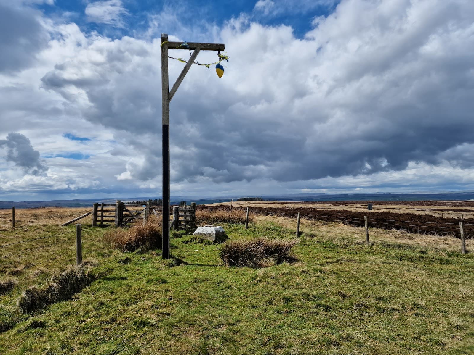 Winter's Gibbet - Image 1
