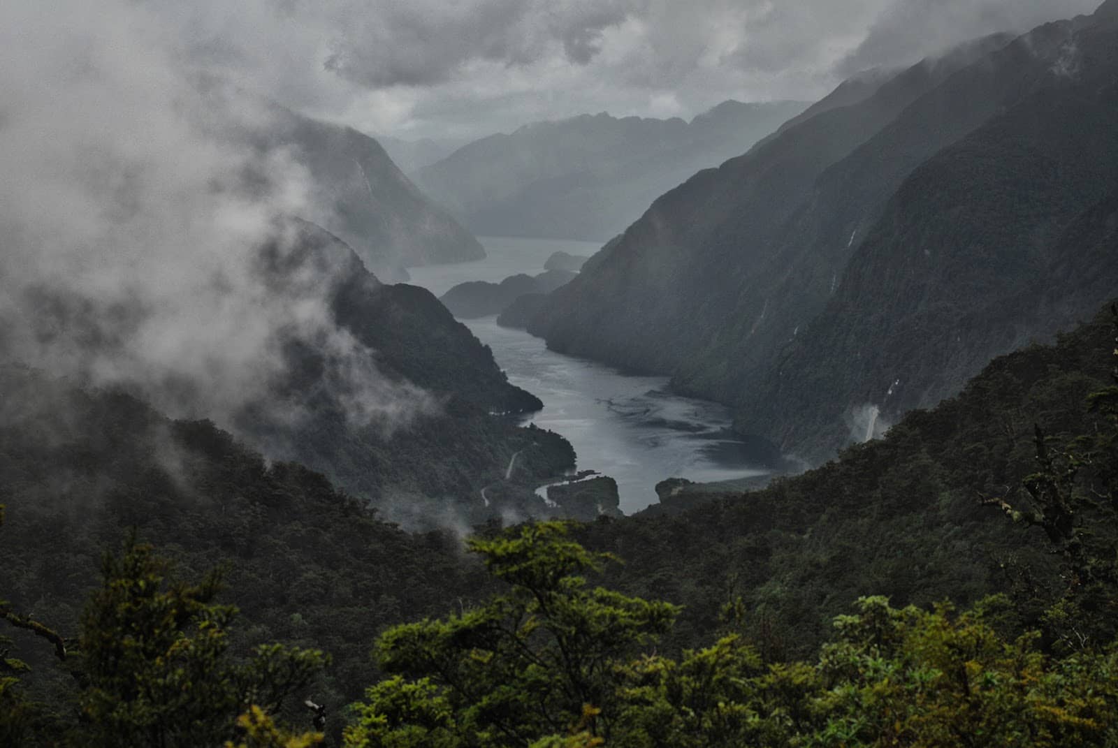 Doubtful Sound Descent