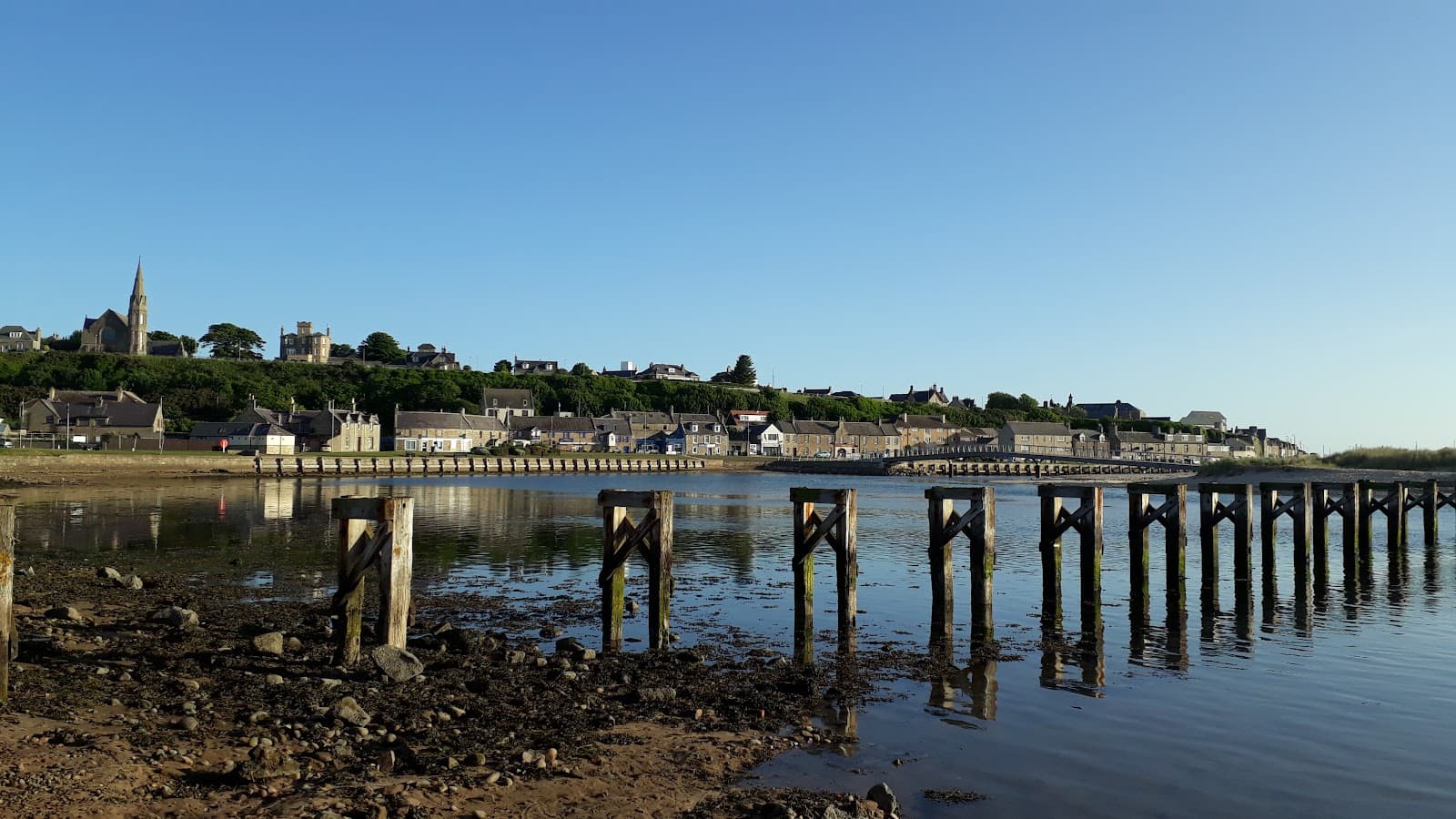 Seatown, Lossiemouth - Image 1