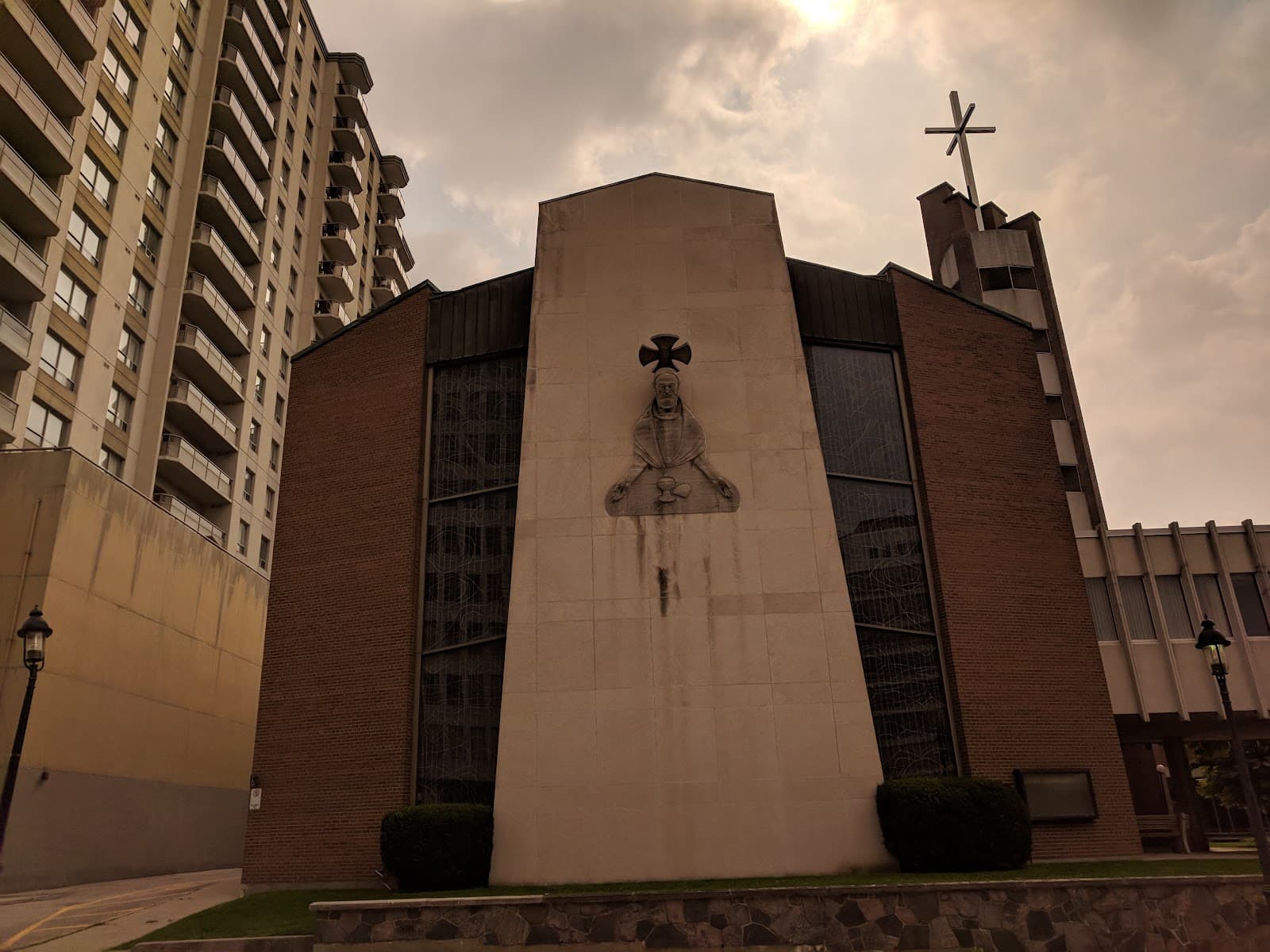 St. Peter's Lutheran Church (Kitchener) - Image 1