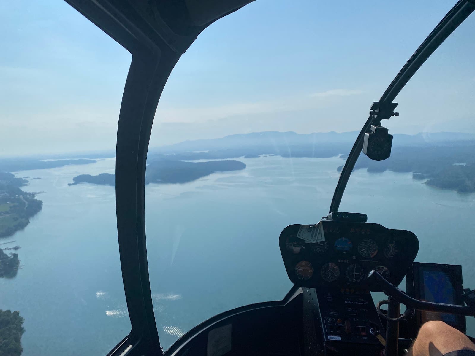 Scenic Helicopter Tours Smoky Mountains - Image 1