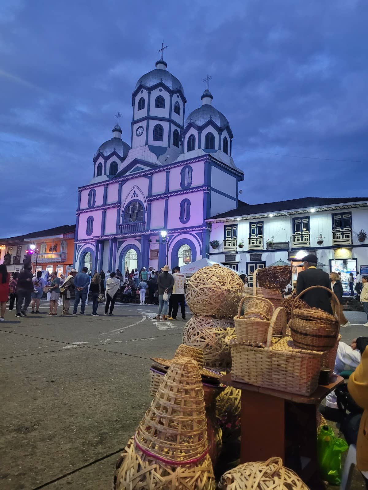 Mirador Colina Iluminada