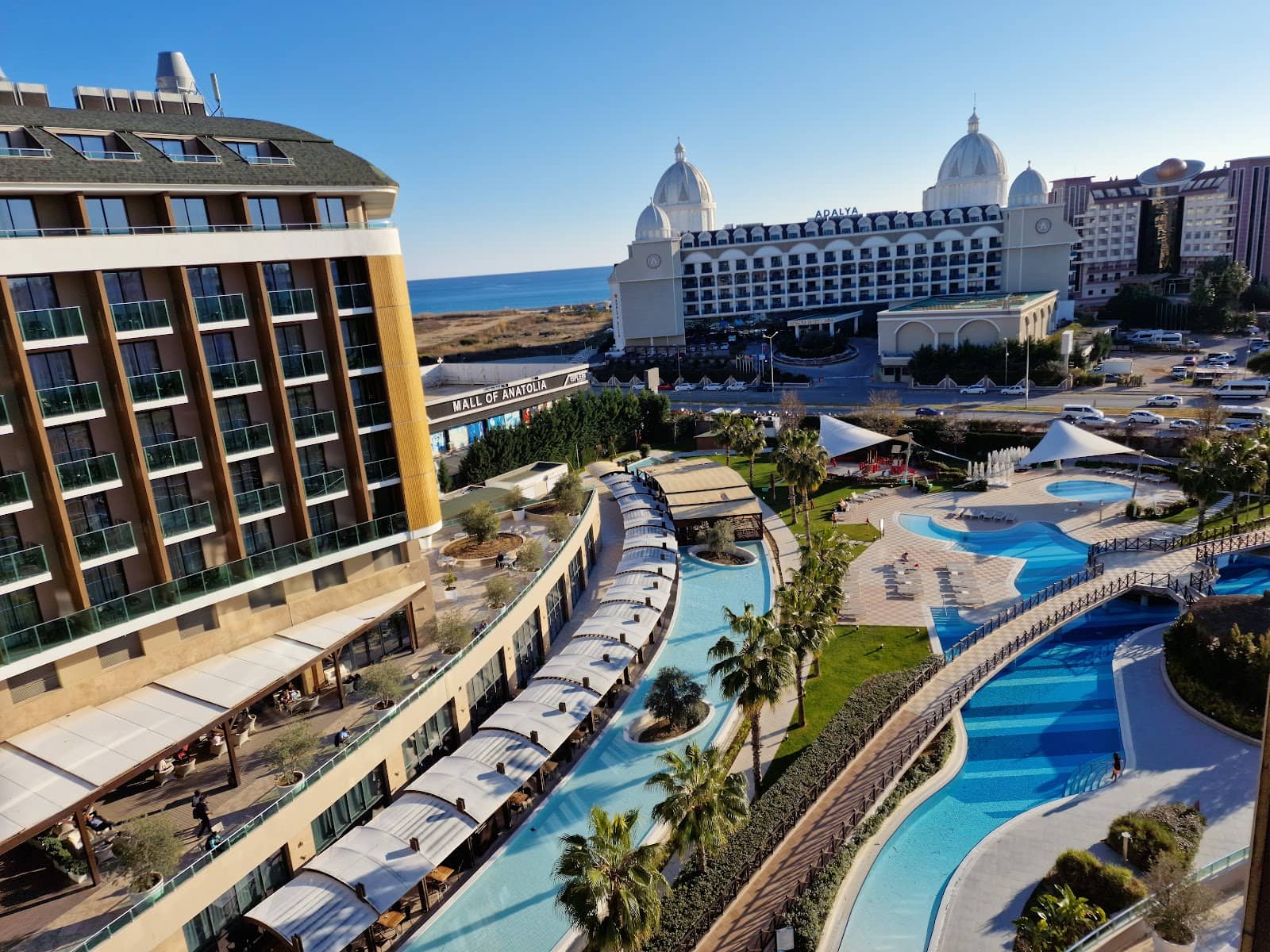 Diverse Dining Options