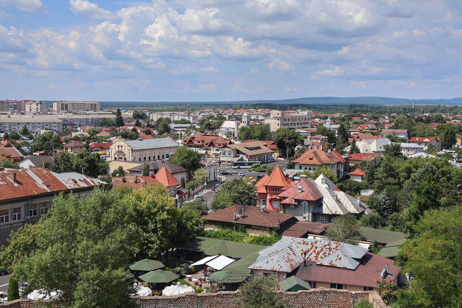 Târgoviște Royal Court & Chindia Tower - Image 1