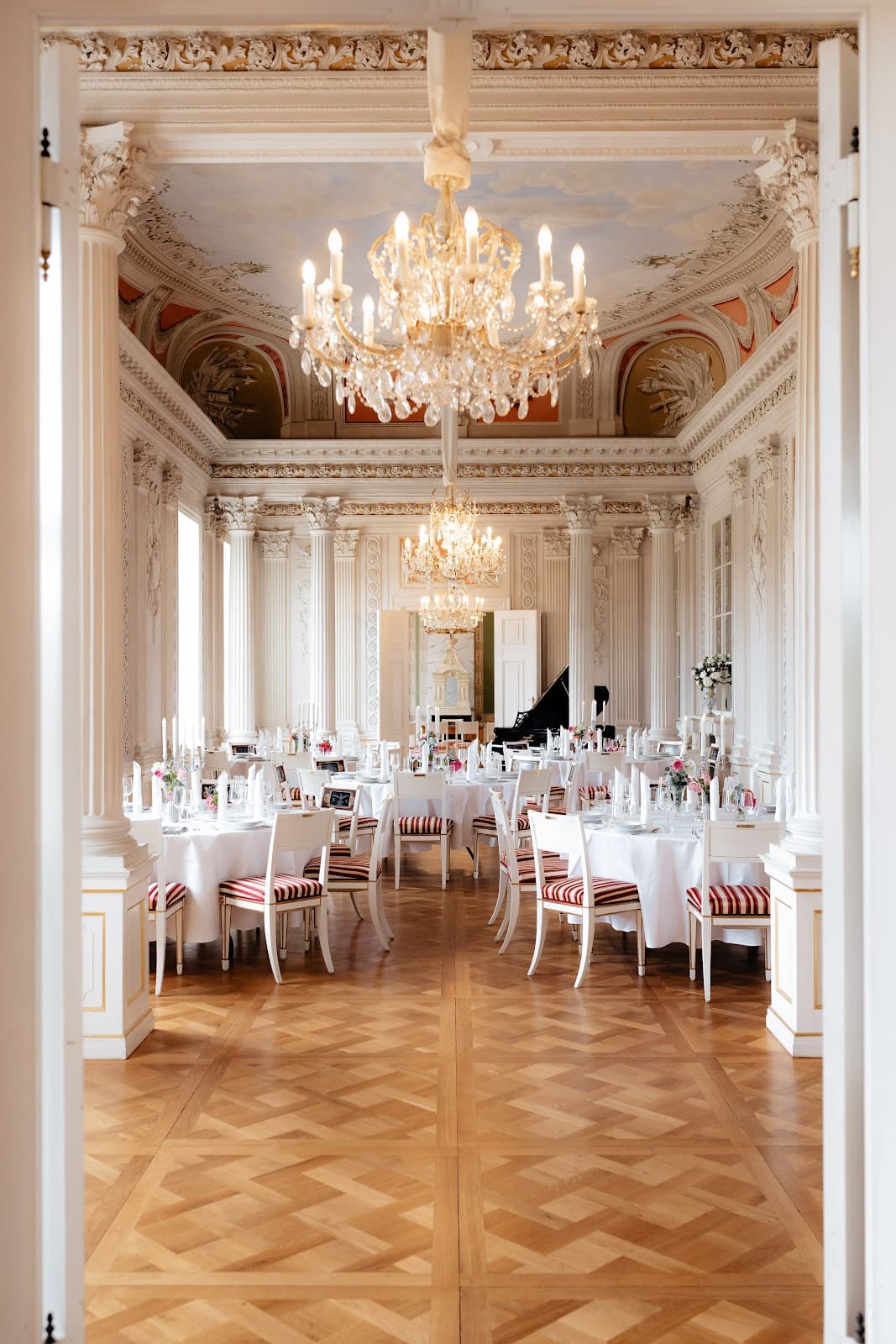 Friedrichsfelde Palace Berlin - Image 1