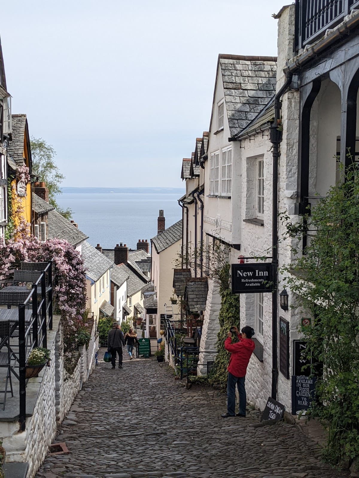 Clovelly Village Devon - Image 1