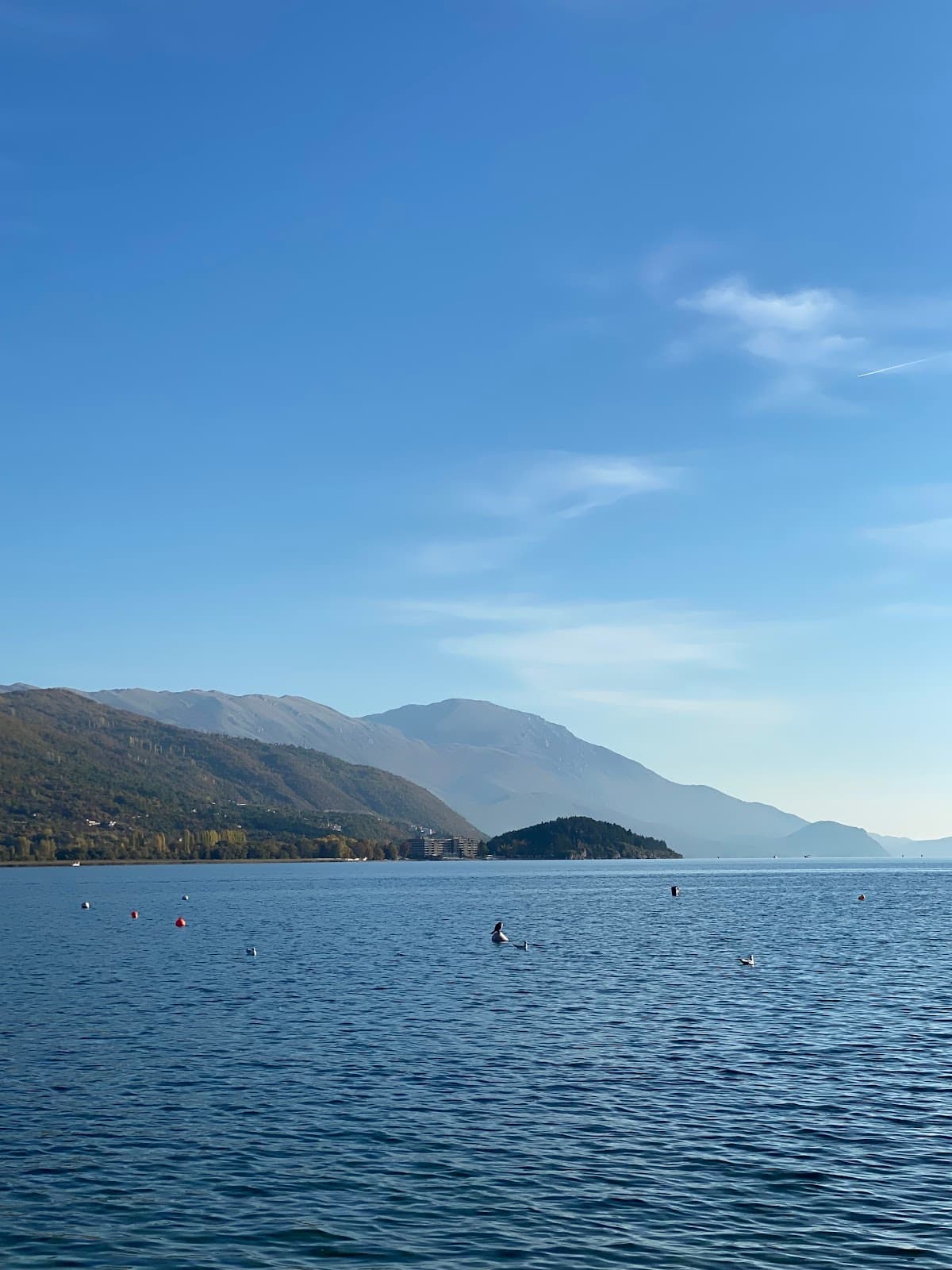 Saraiste Beach - Image 1