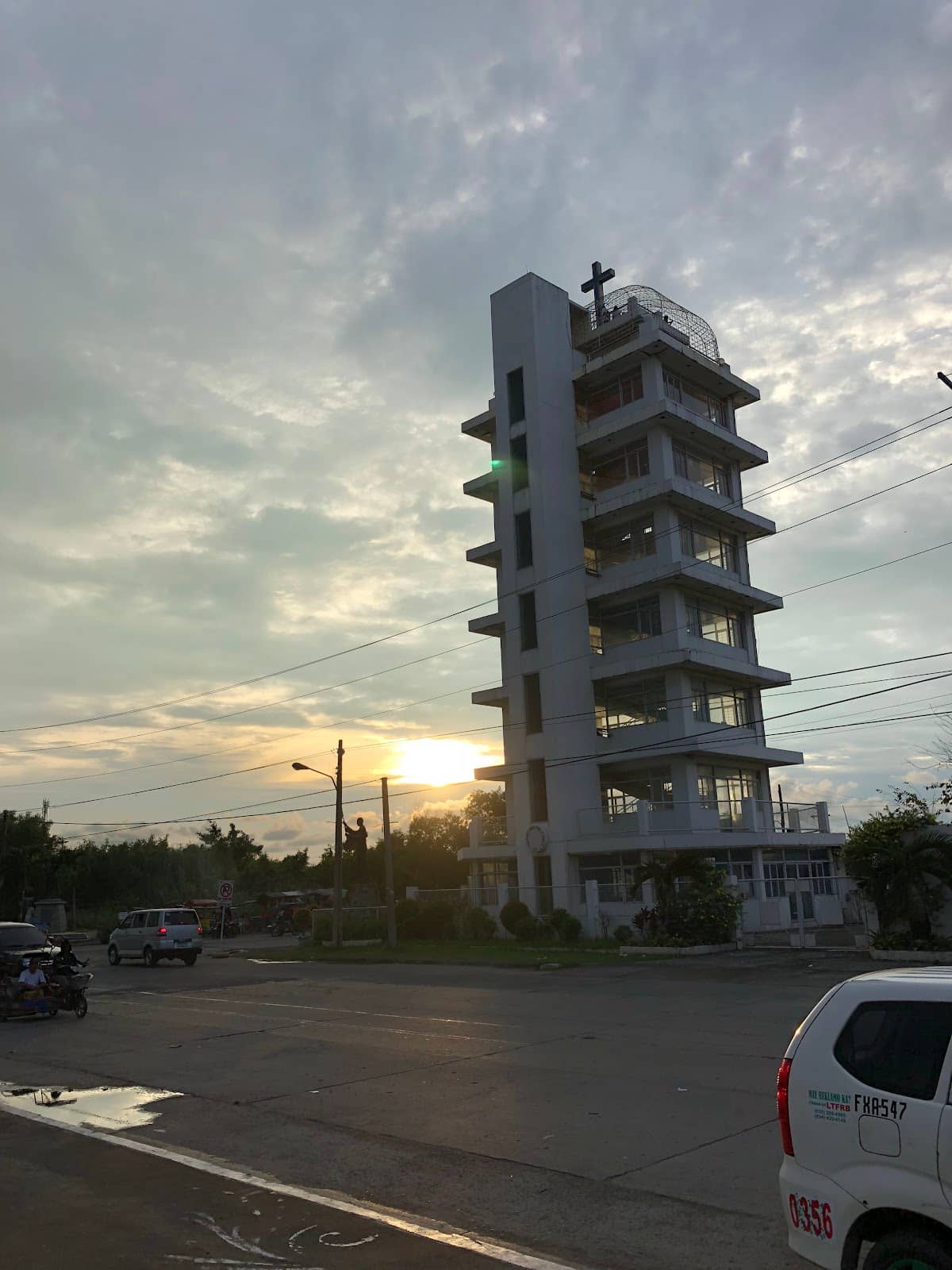 The Tower's Architecture