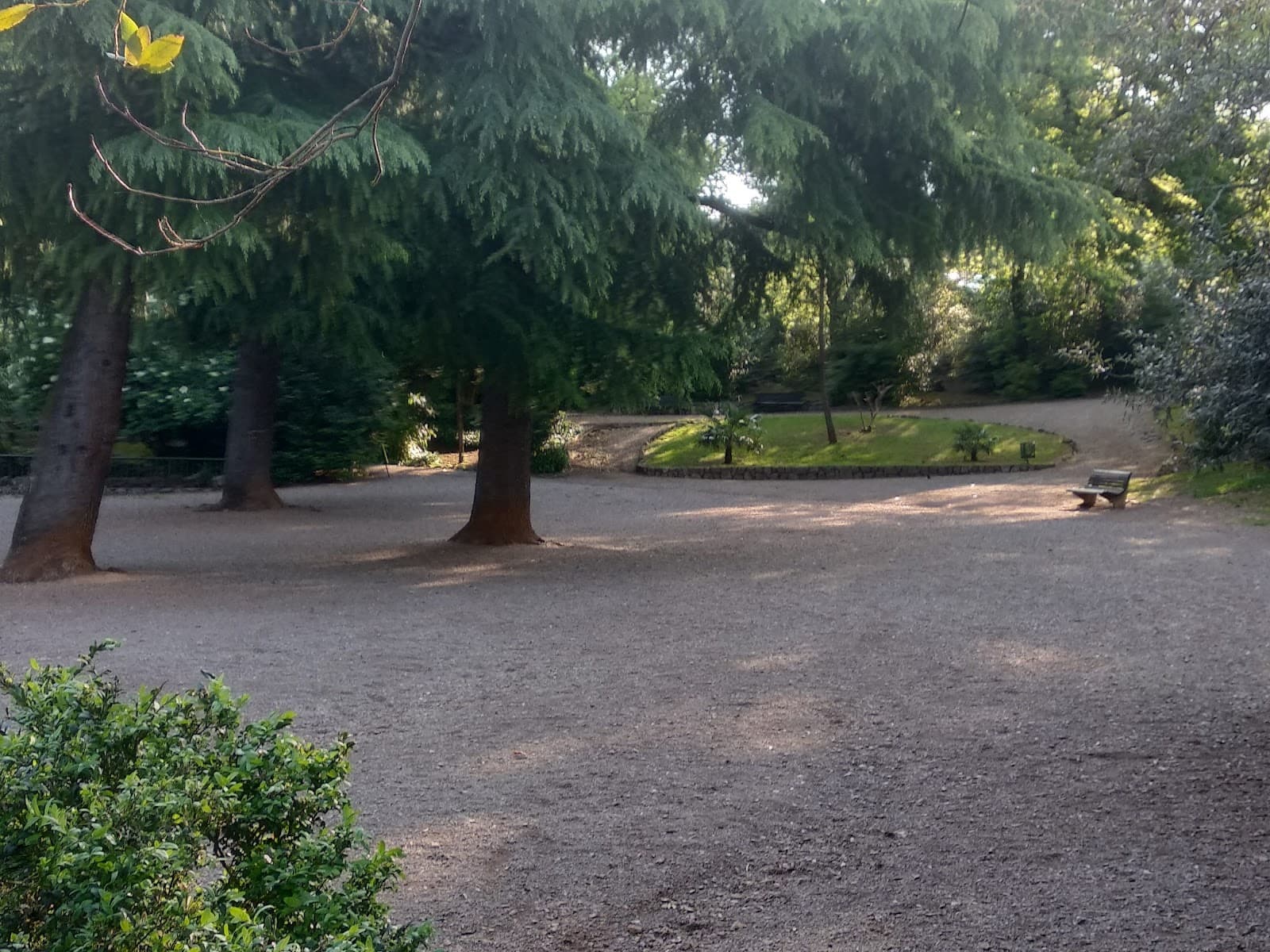 Mlaka Park - Image 1