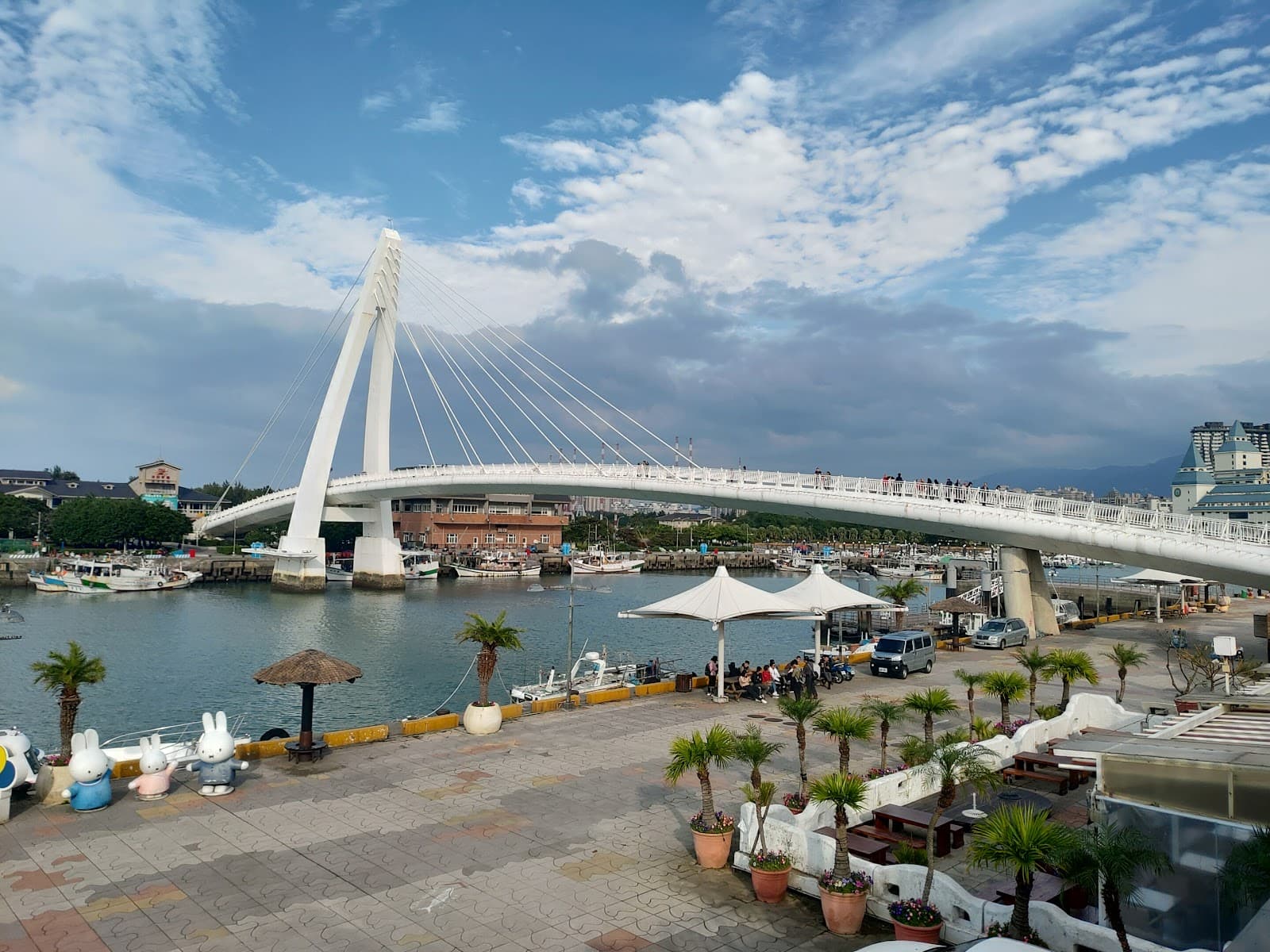 Tamsui Fisherman’s Wharf - Image 1