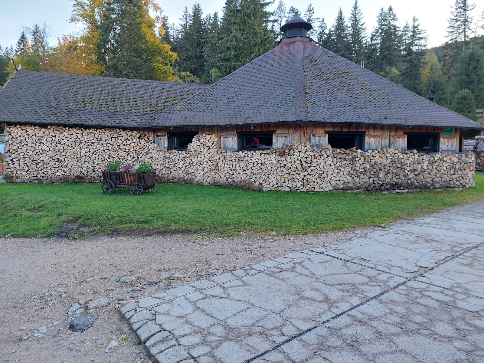 Kamieńczyk Shelter - Image 1