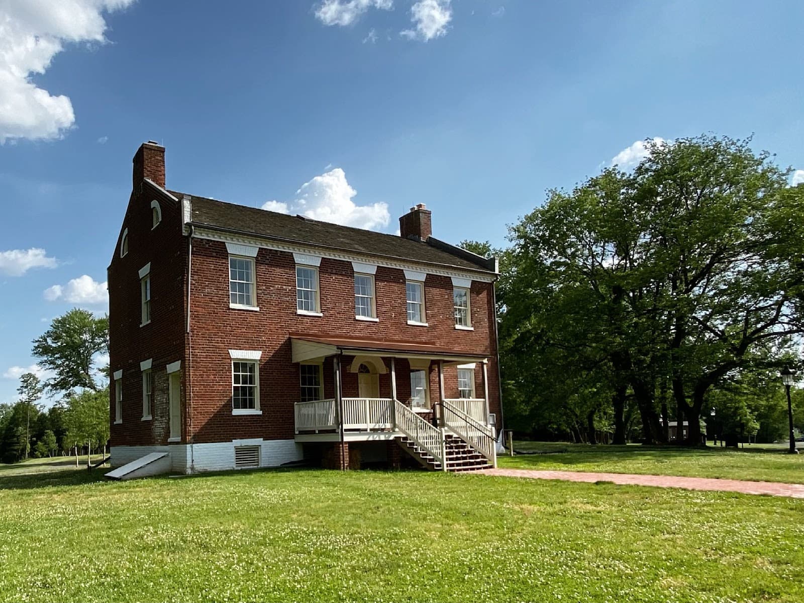 Liberia House - Image 1