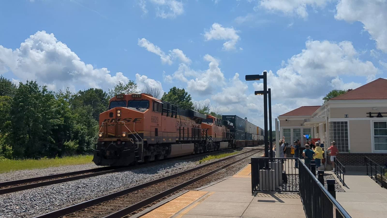 Virtual Railfan Webcam