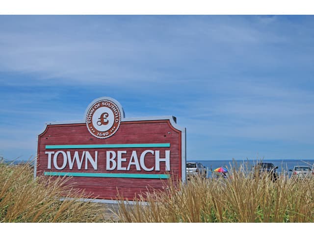 Southold Town Beach - Image 1
