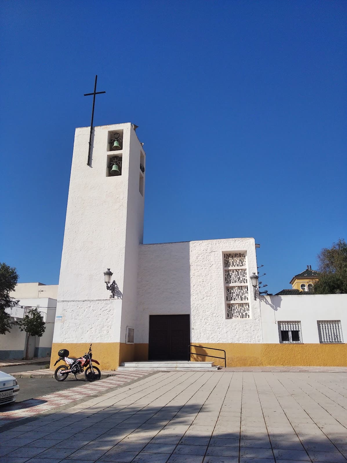 Las Marinas Neighborhood - Image 1