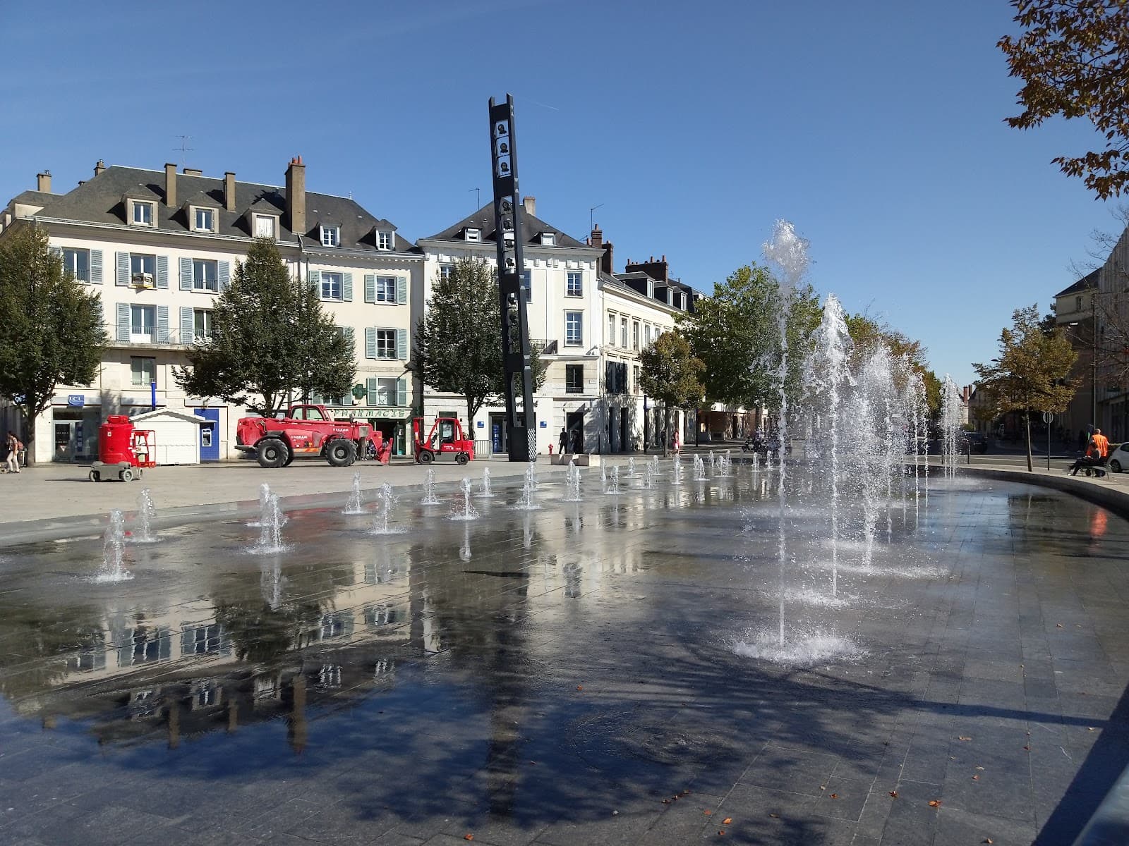 Place des Épars - Image 1