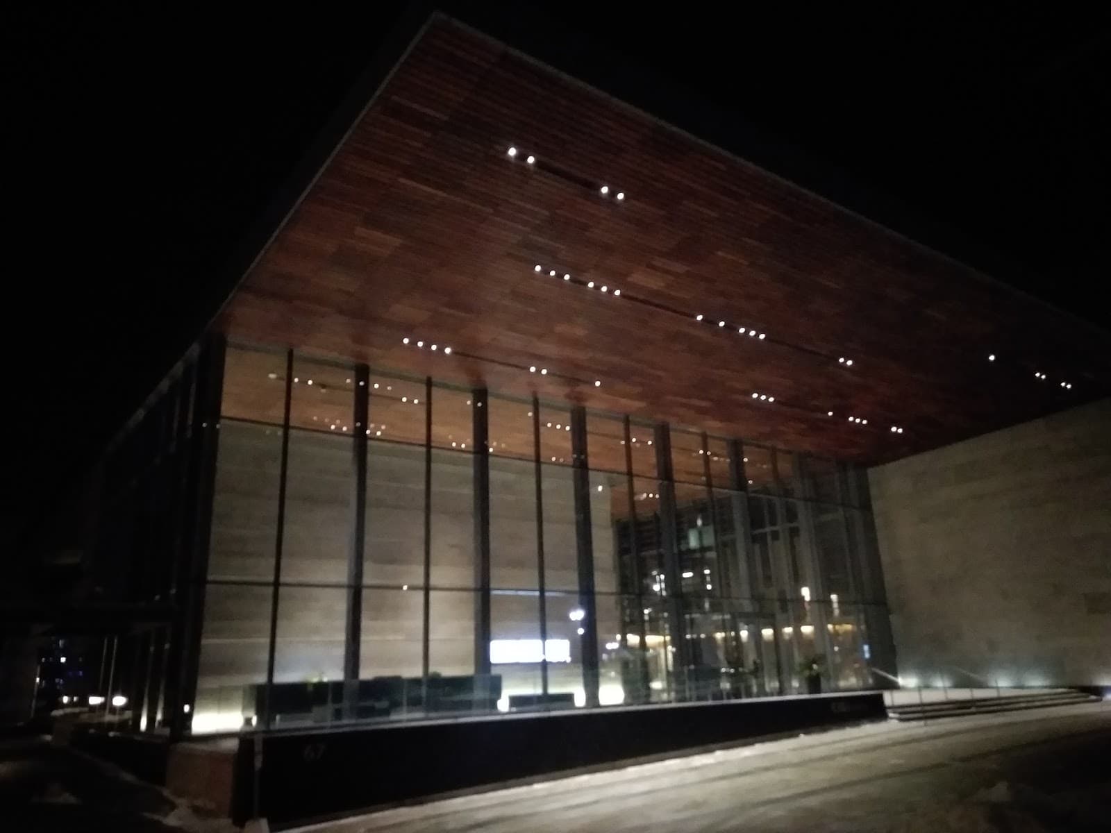 CIGI Campus & Balsillie School - Image 1