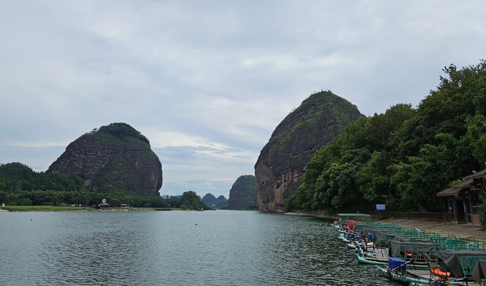 Mount Longhu (Longhu Shan) - Image 1