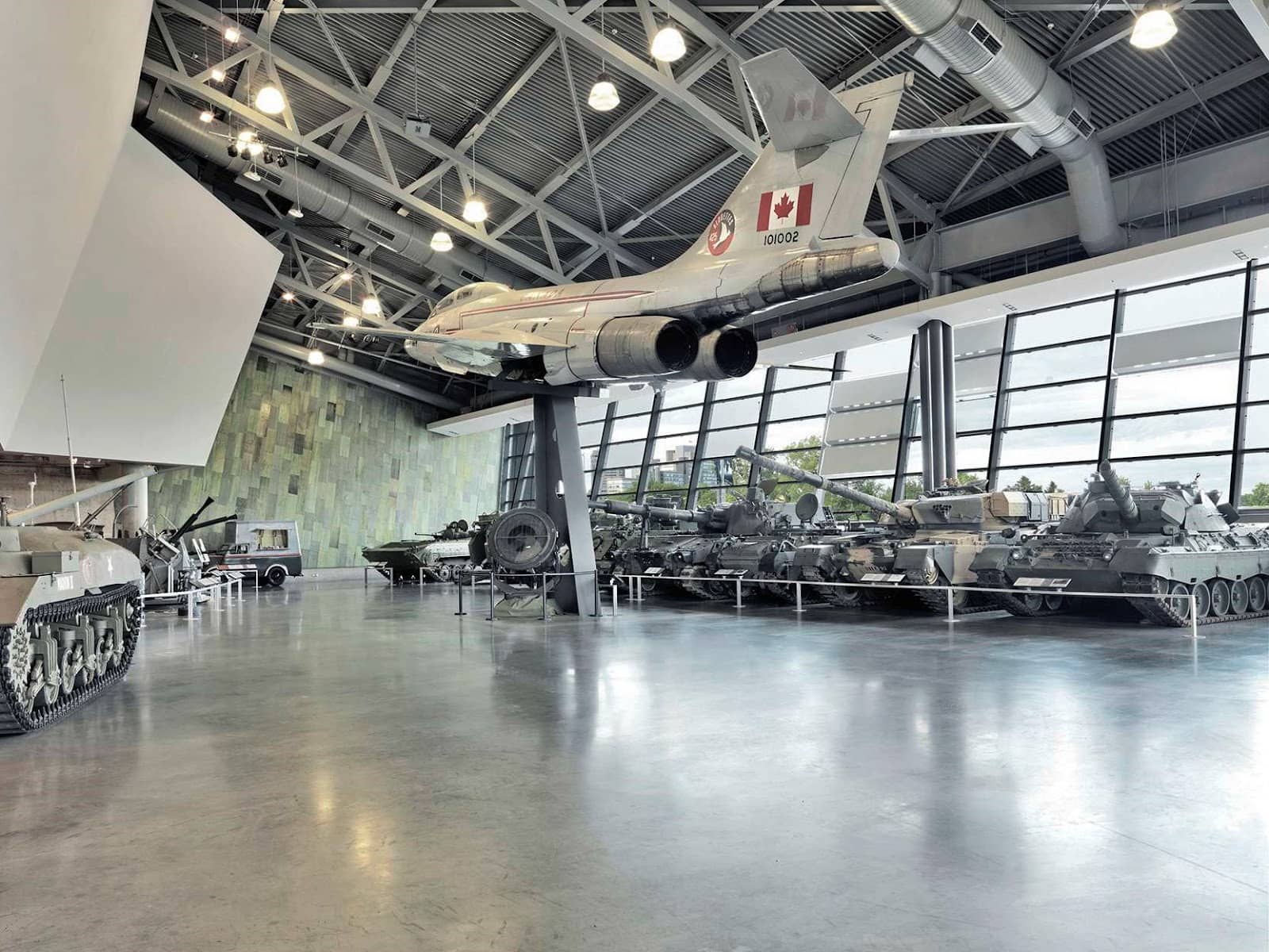 Canadian Military History Exhibits
