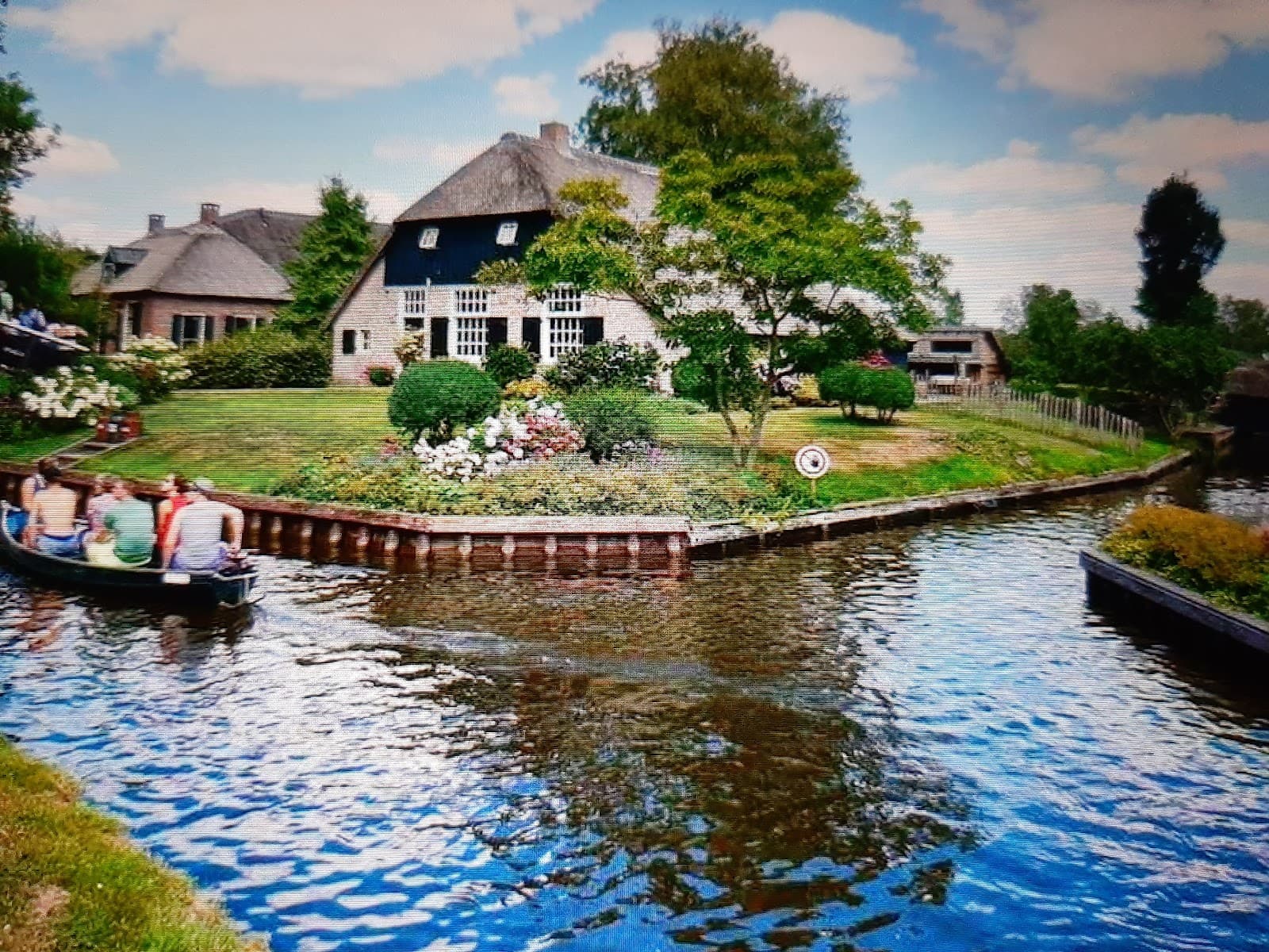 Giethoorn - Image 1